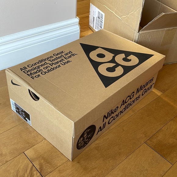 Nike ACG Mountain Fly Low Light Mulberry/Flash Crimson *Copy - Picture 10 of 14